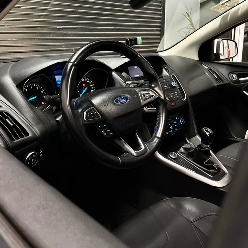 Ford Focus III 2.0 Se Plus Mt