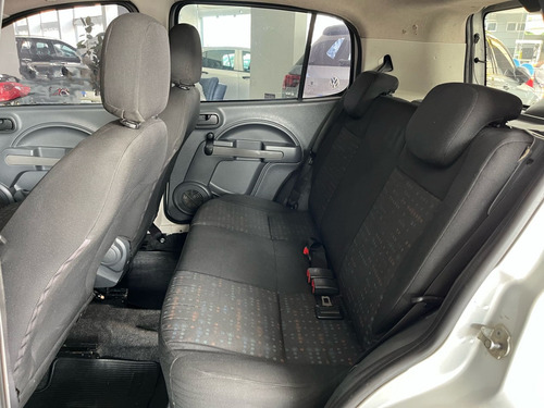 Fiat Uno 1.0 EVO VIVACE 8V FLEX 4P MANUAL