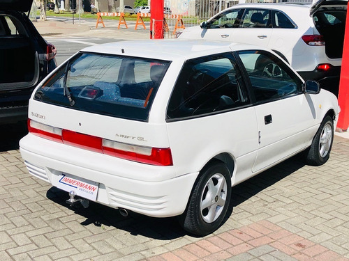 Imagem 8 de 9 de Suzuki Swift Hatch 1995