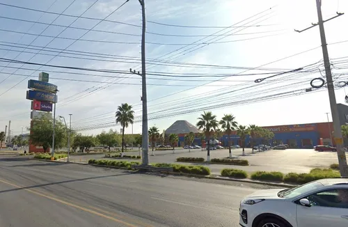 ¡¡remates Inmobiliarios, Tu Forma Inteligente De Invertir !! Venta De Casa En Exclusiva Zona, Col. Centrika Victoria, Monterrey, Nl.