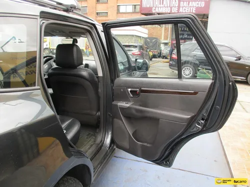 Hyundai Santa Fe Gl 4x2 2400cc Mt Aa