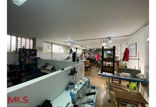 Local O Apartaestudio Cerca De La Estación Flores...(mls#240647)