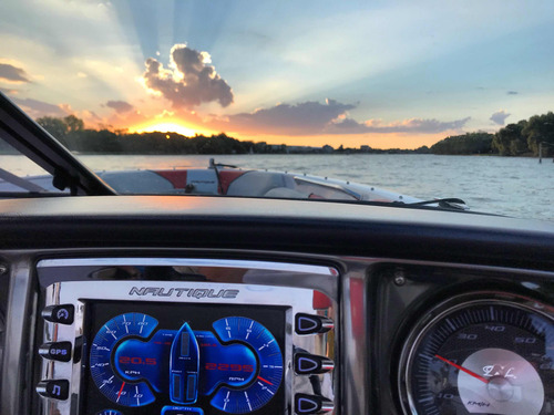 Super Air Nautique 230 Team Edition