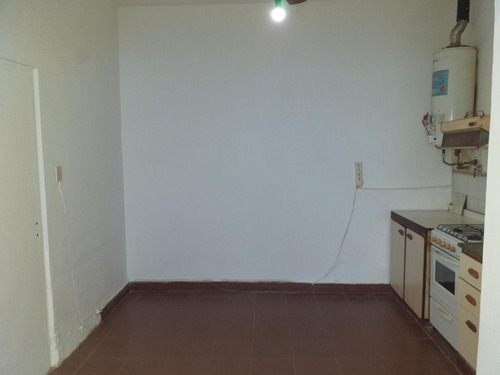 Venta De Departamento 2 Ambientes