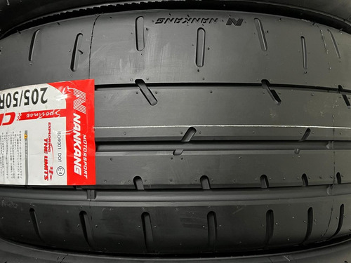 Neumatico Slick Nankang 205/50r15 Cr-s 89v Xl L