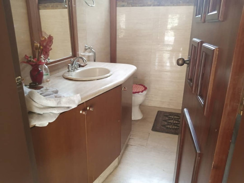 Imagen 11 de 25 de Casa / Venta / Colinas De Los Ruices / 0414-2325123