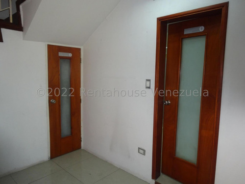Imagen 11 de 30 de Mls#22-28915. Se Alquila Casa Comercial En La California Norte.a.a