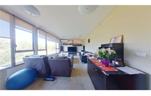 Imagen 15 de 30 de Exclusivo Departamento Con Vista Despejada Al Club