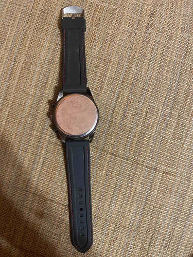 Reloj Adidas - Color Negro Con Rojo - Hay Que Ponerle Pila (Usado)
