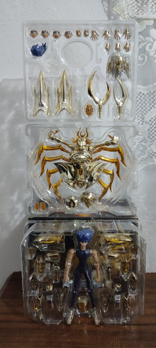 Myth Cloth Ex Sog Cáncer Capricornio Y Piscis(se Van Juntos) (Usado)