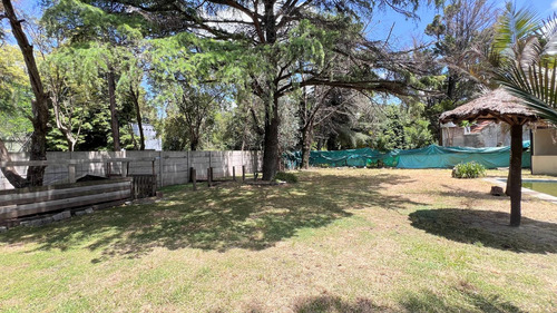 Casa Quinta En Alquiler En Parque Leloir