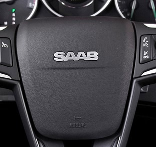 Saab Emblema Original Para Volante  5.6 Cm X 1.1 Cm
