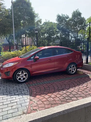 Ford Fiesta 1.6 Hatchback Automática