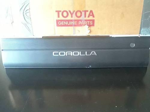 Platina Trasera Para Corolla 1996 Toyota Original