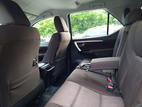 Toyota Sw4 Toyota Hilux Sw4 Sr 4x2 2.7 2017/2017