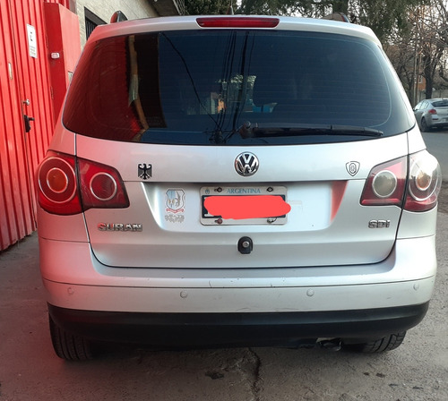 Imagen 17 de 21 de Volkswagen Suran 2010 1.9 Sdi Highline Cuero 90e