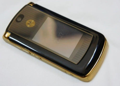 Celular Motorola Motorazr V8 Luxo