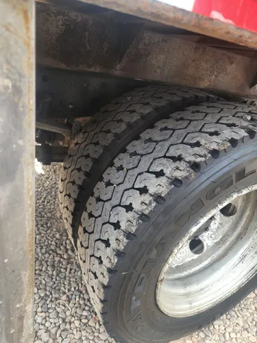 Foton Aumark Estacas