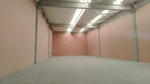 Bodega En Centro Logistico Industrial- Lo Echevers Quilicura