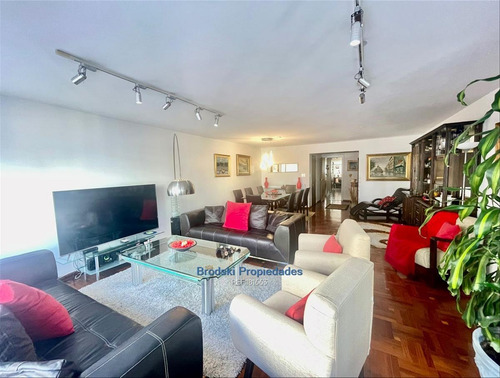 Imagen 2 de 21 de Venta Apartamento En Punta Carretas - 3 Dormitorios Cw181663