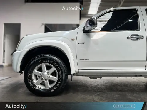Chevrolet LUV D-MAX V6 3.5 4x4 Gasolina Doble Cabina