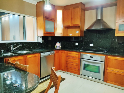 Imagen 6 de 14 de Venta De Townhouse En Los Olivos, Conj. Res. Mediterraneo