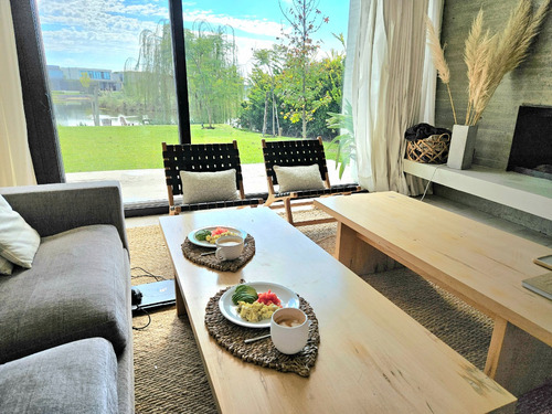 Venta Casa El Cantón A La Laguna Y Al Golf