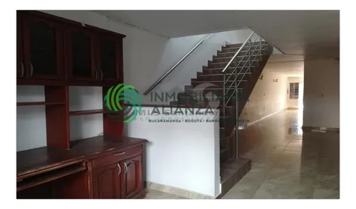Casa En Venta En Palmira. Cod V60711