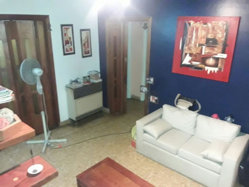 Imagen 4 de 14 de Chalet En Venta En Quilmes Oeste