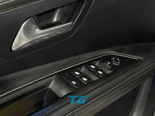 Peugeot 3008 1.6 GRIFFE PACK THP 16V GASOLINA 4P AUTOMÁTICO