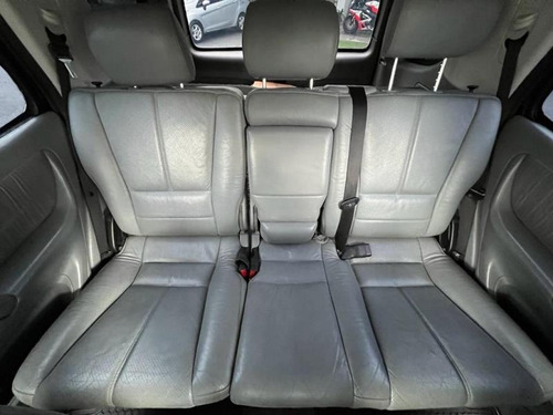 Imagen 8 de 13 de Mercedes Benz Ml 430
