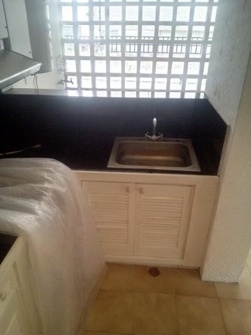Imagen 13 de 22 de Venta De Hermoso Apartamento En Cumbres De Curumo / Ofc 21-14007