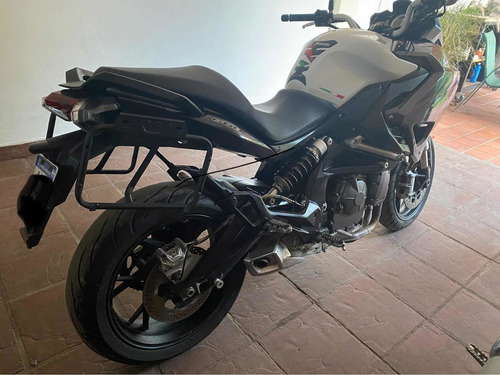 Benelli Tnt 600 Gt
