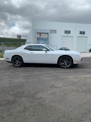 Imagen 5 de 15 de Dodge Challenger 3.6 Black Line V6 At 2015