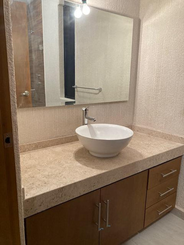 Venta Casa Nueva En Lomas De La Selva - V268