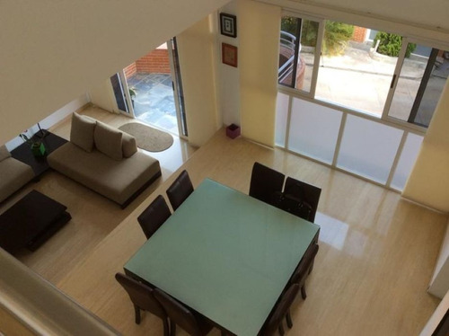 Se Vende Excelente Villa 305m²-5h+5b+5p+plnt. Eléctrica+urb Cerrada-loma Linda/hatillo-eg