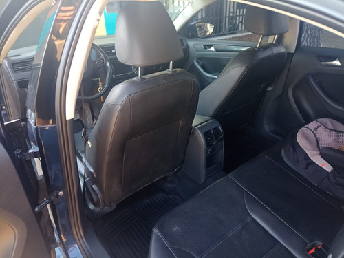 Volkswagen Vento 2.5 Luxury 170cv Tiptronic