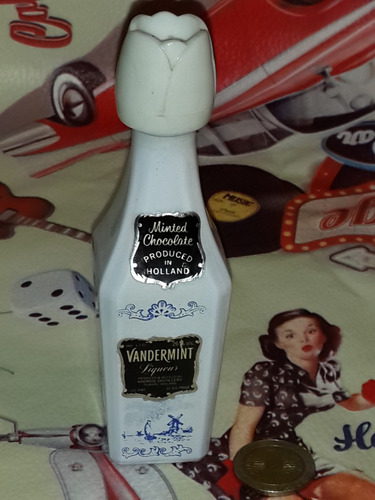 Botellita Miniatura Liquear Vandermint 4,7cl Holanda Chocola