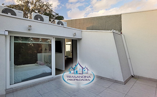 Vende Casa Amoblada 3d 4b 2e - Sector Peñalolén - Santiago