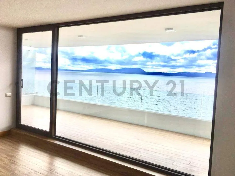 Imagen 3 de 23 de Venta Departamento Pucon Orilla Lago