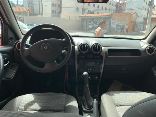 Renault Sandero 1.0 16v Authentique Hi-flex 5p