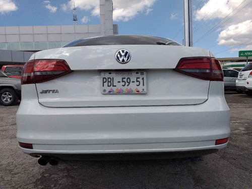 Imagen 4 de 15 de Volkswagen Jetta 2017 4p L4/2.0 Man