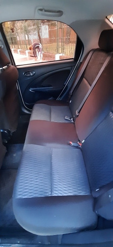 Toyota Etios 1.5 Sedan Xs 2017