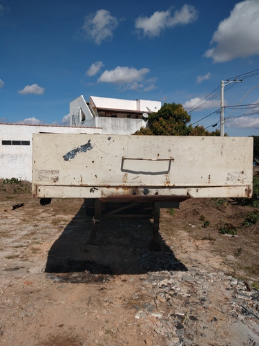 Imagem 1 de 15 de Carreta Random 84 Grade Baixa