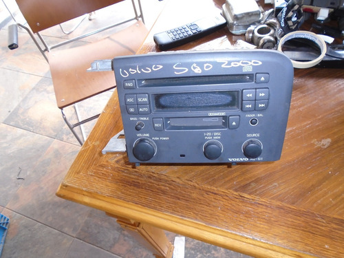 Vendo Radio De Volvo S80, Año 2000, # 9496565-1