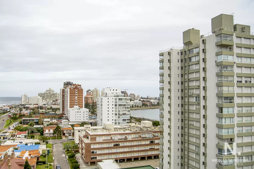 Espectacular Apartamento De 3 Suites En Venta Frente Al Mar
