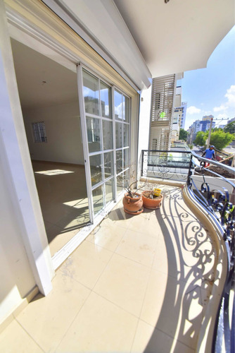 Imagen 5 de 6 de Apartamento En Alquiler- Evaristo Morales