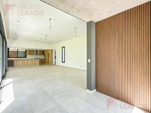 Venta De Casa A Estrenar Con 3 Dormitorios Con Vista Al Golf En Everlinks