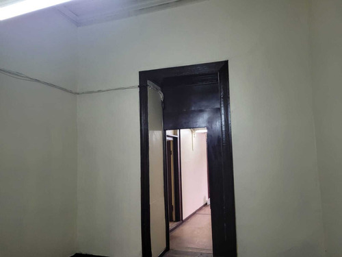 2 Oficinas Interiores Con Baño (92198)