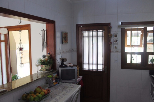 Casa Em Camaquã Com 4 Dormitórios - Lu265889